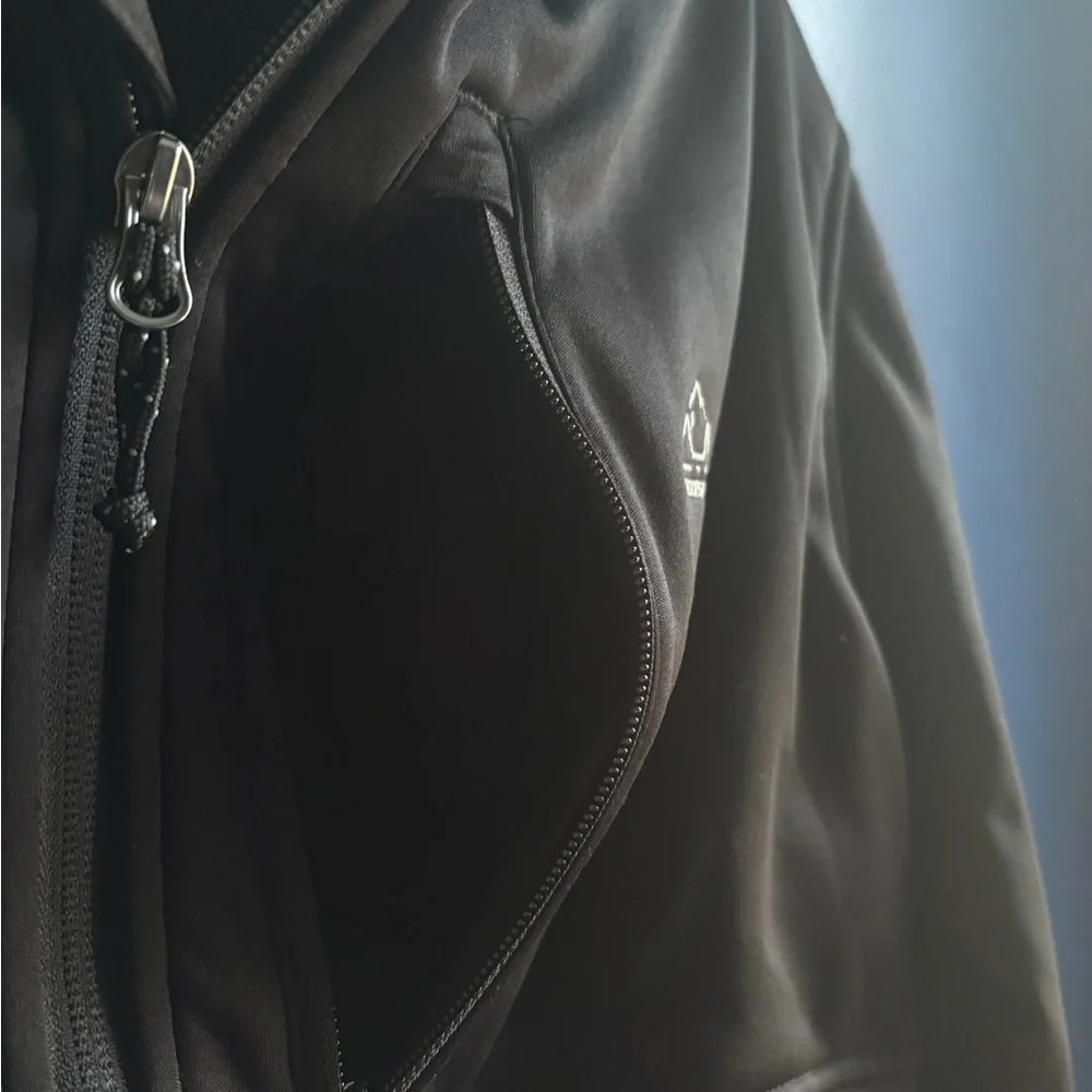 Black Lightweight Weather-Resistant Shirt Jacket